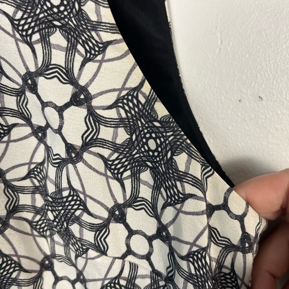 Ali Ra 12 Dress Silk Black White Geometric Collar Button Sleeveless - Picture 6 of 8